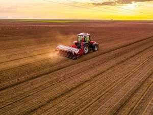 Gunoiul de fermă, din cost în resursă: cât valorează nutrienţii pe care agricultura îi recuperează